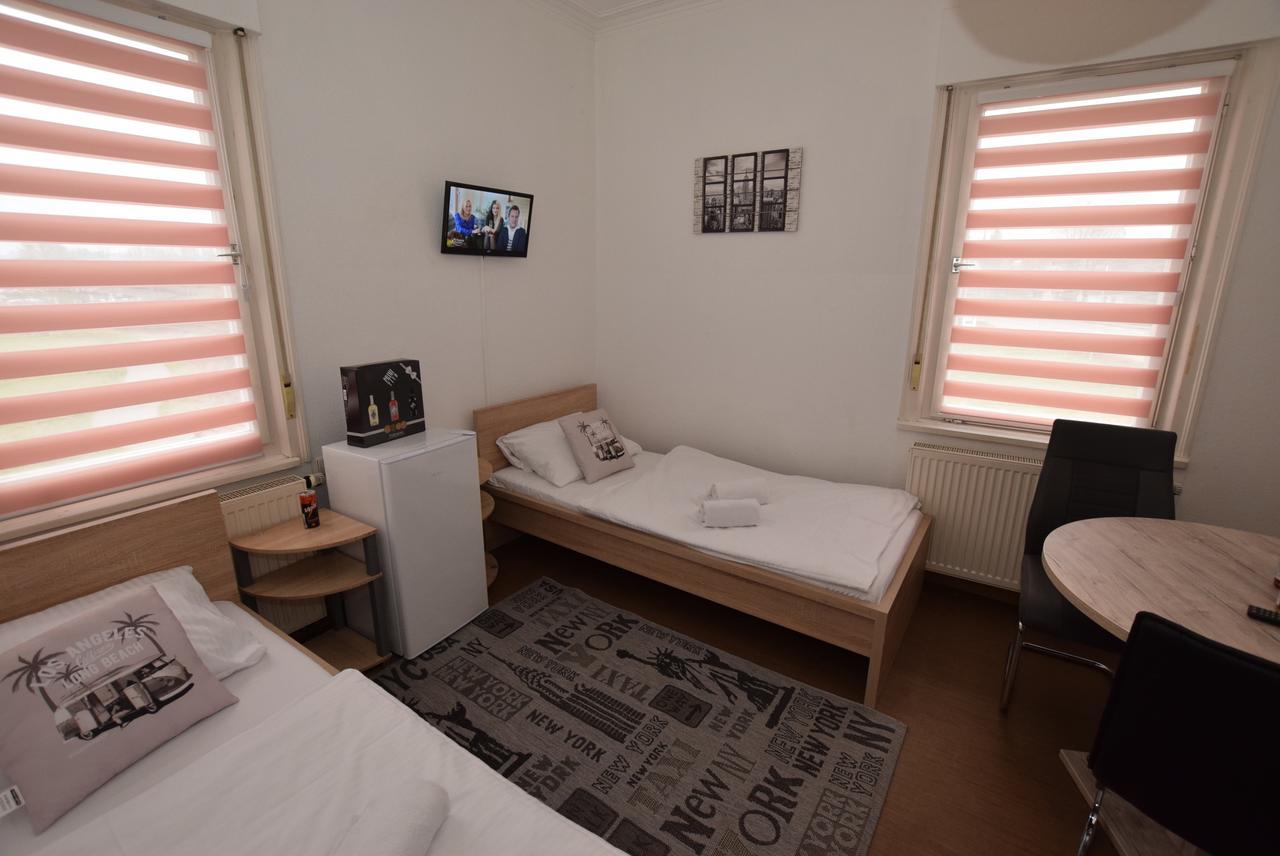 Monteurzimmer Kirchheim-Teck Kirchheim unter Teck Bagian luar foto
