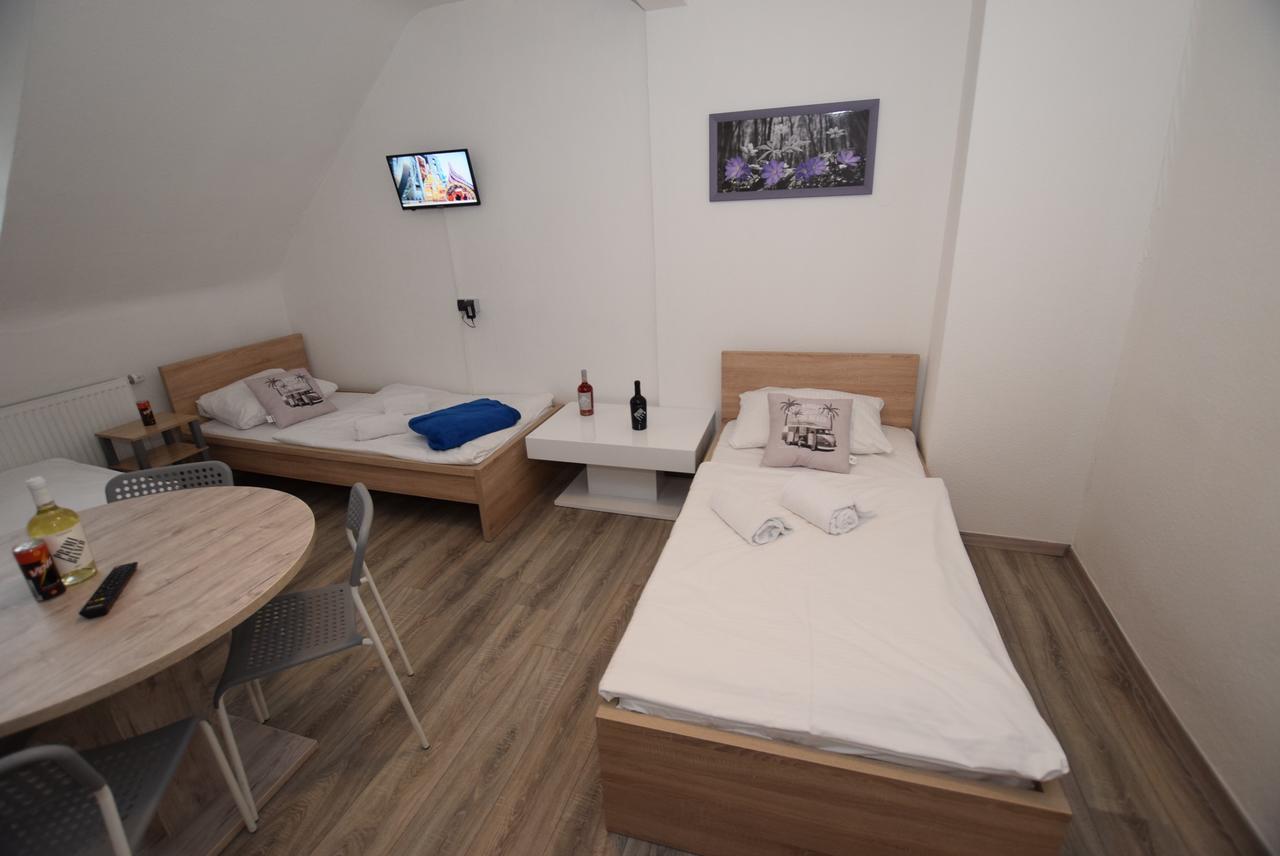 Monteurzimmer Kirchheim-Teck Kirchheim unter Teck Bagian luar foto